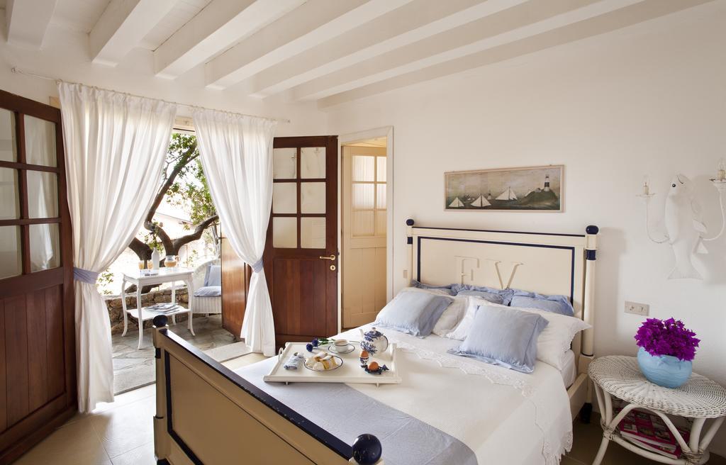 Villa Dei Tramonti Порто-Ротондо Номер фото